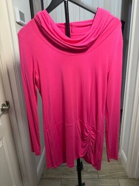 GAIAM Bright Pink Performance Active Top
